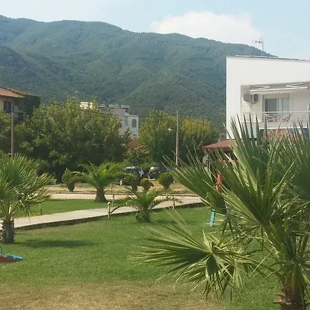 Mare Beach Σταυρός